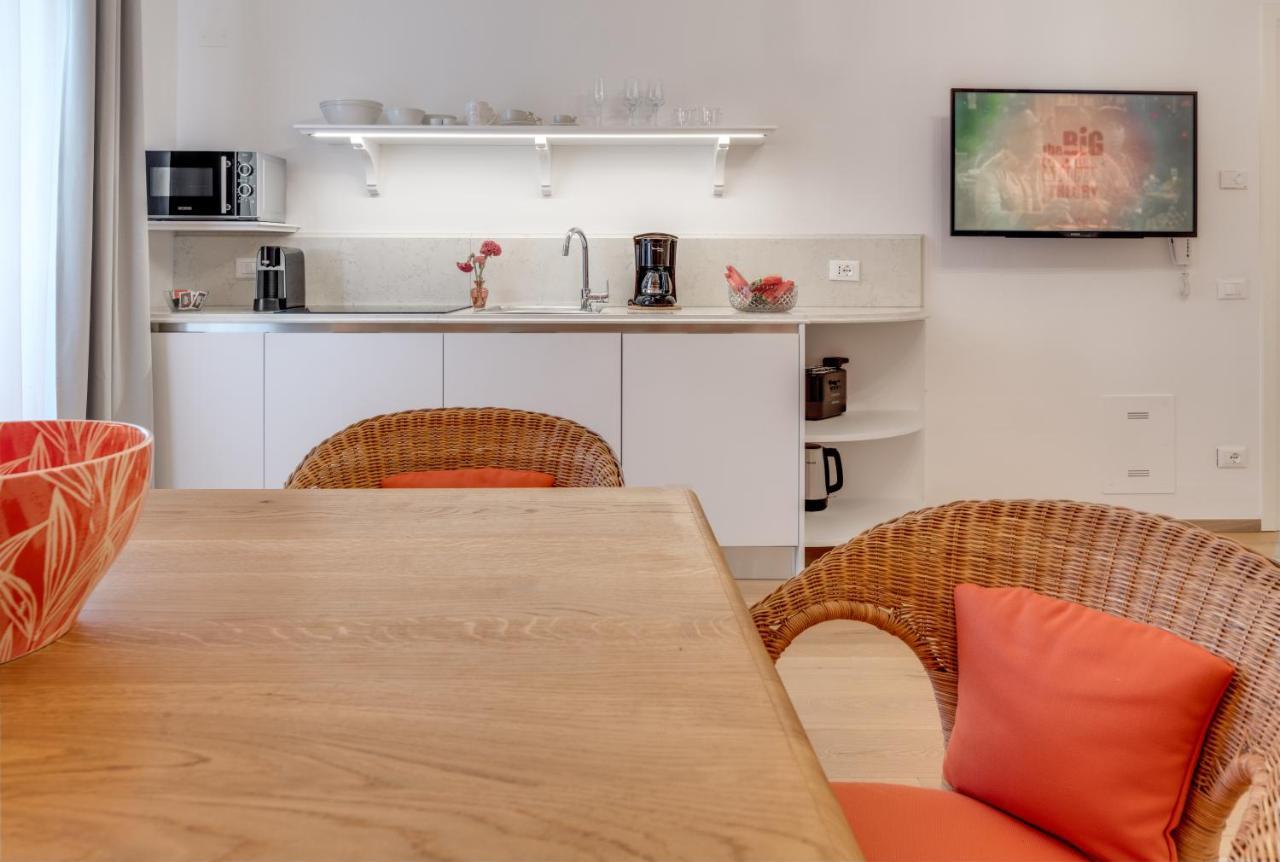 Rambaldi Apartments In Casa Nr 6 With Shared Terrace Bardolino Extérieur photo