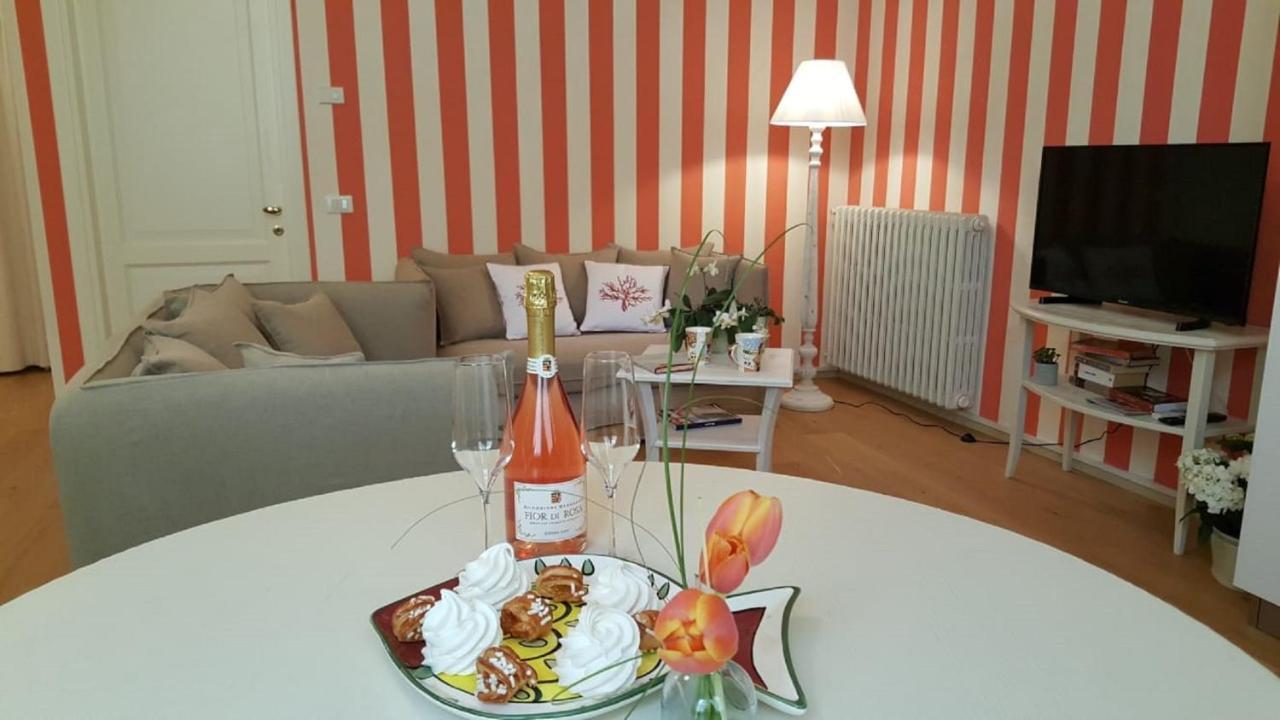 Rambaldi Apartments In Casa Nr 6 With Shared Terrace Bardolino Extérieur photo
